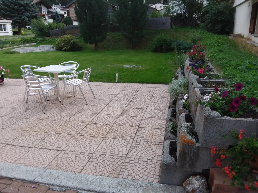 Anis Apartment Саас-Алмагел Екстериор снимка