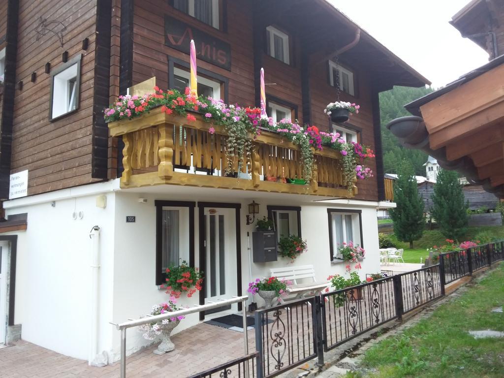 Anis Apartment Саас-Алмагел Екстериор снимка