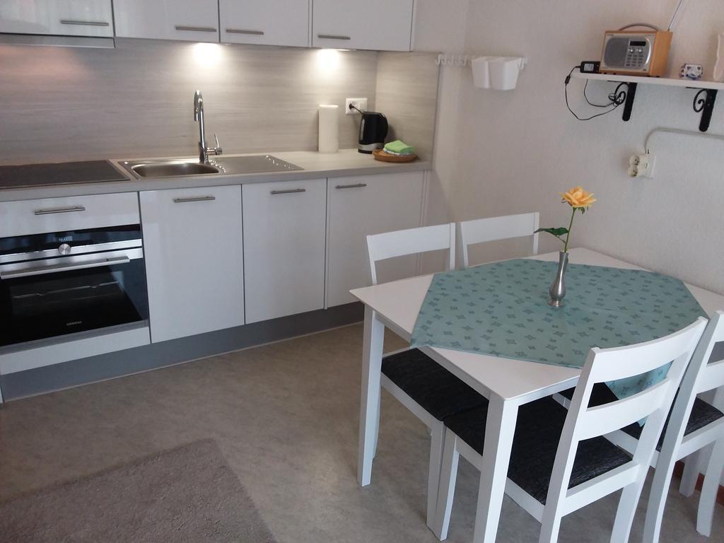 Anis Apartment Саас-Алмагел Екстериор снимка