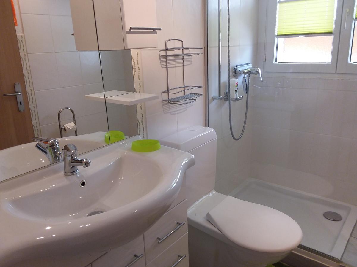 Anis Apartment Саас-Алмагел Екстериор снимка